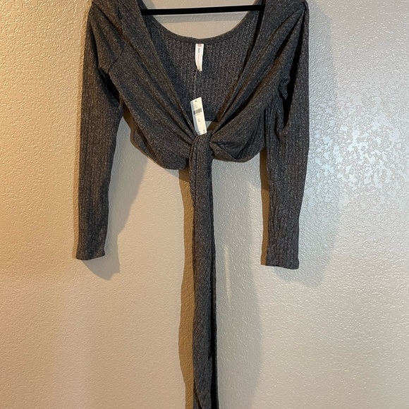 Anthropologie Daily Practice Wrapped Gray Ribbed Tie-Front Top - Picture 5 of 6